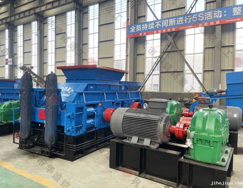 时产300吨的河卵石制砂机价格受哪些因素影响