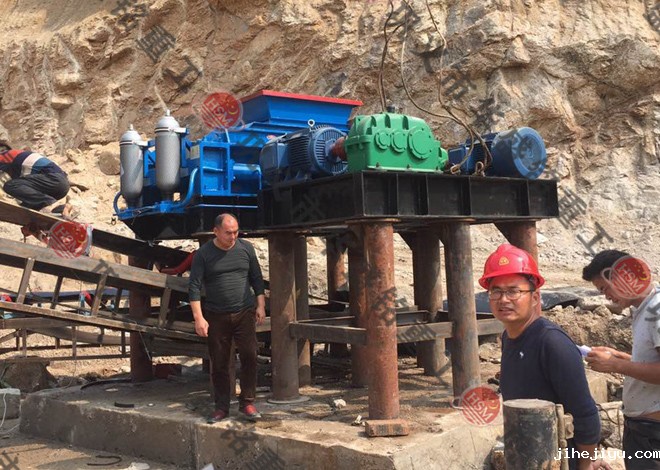 大型液压taptap手机下载安装现场展示